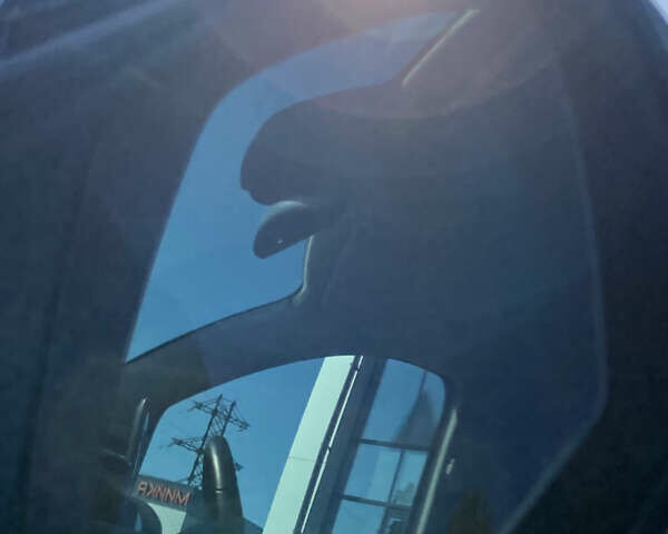 Сірий Мерседес В-Клас, об'ємом двигуна 1.95 л та пробігом 66 тис. км за 64999 $, фото 35 на Automoto.ua