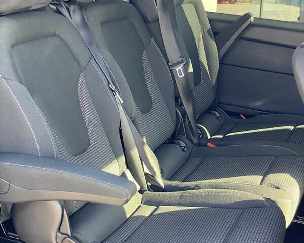 Сірий Мерседес В-Клас, об'ємом двигуна 1.95 л та пробігом 66 тис. км за 64999 $, фото 14 на Automoto.ua