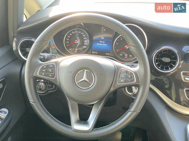 Сірий Мерседес В-Клас, об'ємом двигуна 1.95 л та пробігом 66 тис. км за 64999 $, фото 10 на Automoto.ua