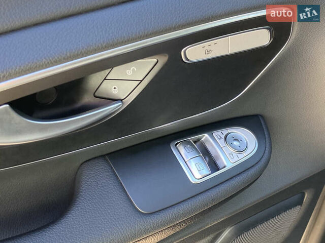 Сірий Мерседес В-Клас, об'ємом двигуна 1.95 л та пробігом 66 тис. км за 64999 $, фото 23 на Automoto.ua