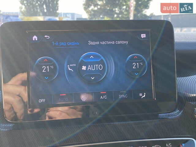 Сірий Мерседес В-Клас, об'ємом двигуна 1.95 л та пробігом 66 тис. км за 64999 $, фото 30 на Automoto.ua