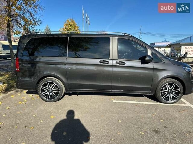 Серый Мерседес В-Класс, объемом двигателя 2.14 л и пробегом 27 тыс. км за 82500 $, фото 5 на Automoto.ua