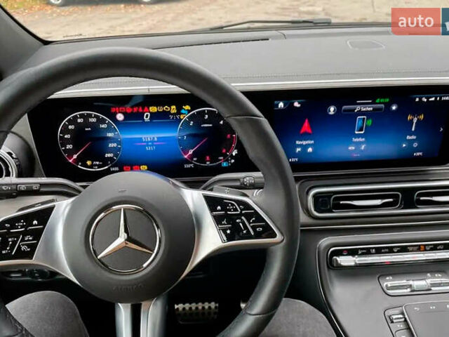 Серый Мерседес В-Класс, объемом двигателя 1.95 л и пробегом 5 тыс. км за 212927 $, фото 22 на Automoto.ua