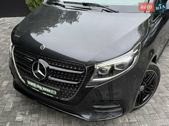 Серый Мерседес В-Класс, объемом двигателя 1.95 л и пробегом 19 тыс. км за 140000 $, фото 5 на Automoto.ua