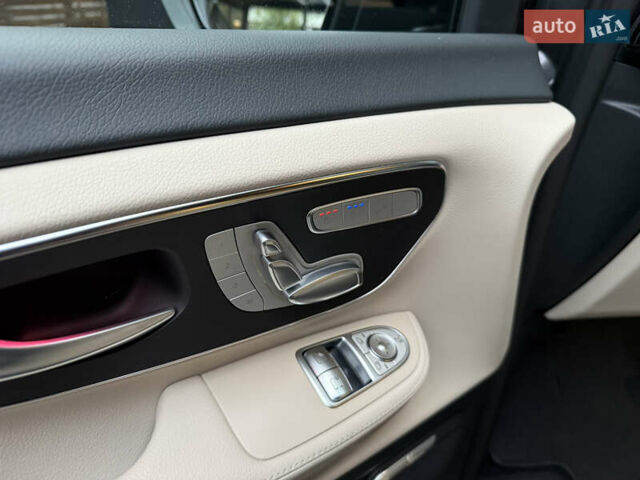 Серый Мерседес В-Класс, объемом двигателя 1.95 л и пробегом 19 тыс. км за 140000 $, фото 20 на Automoto.ua