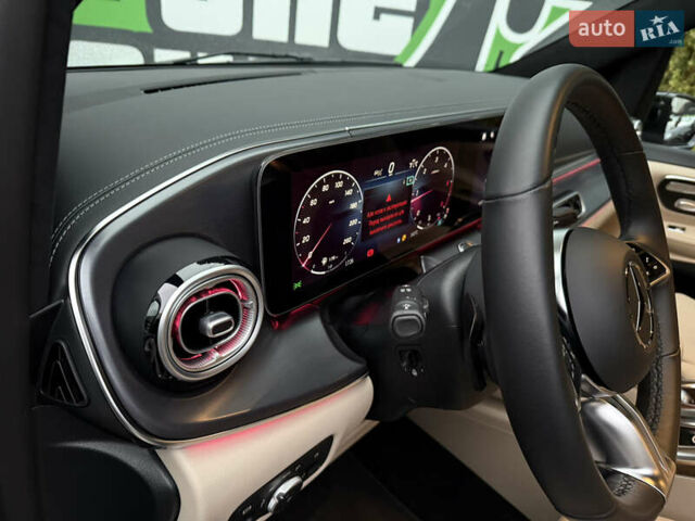 Серый Мерседес В-Класс, объемом двигателя 1.95 л и пробегом 19 тыс. км за 140000 $, фото 17 на Automoto.ua