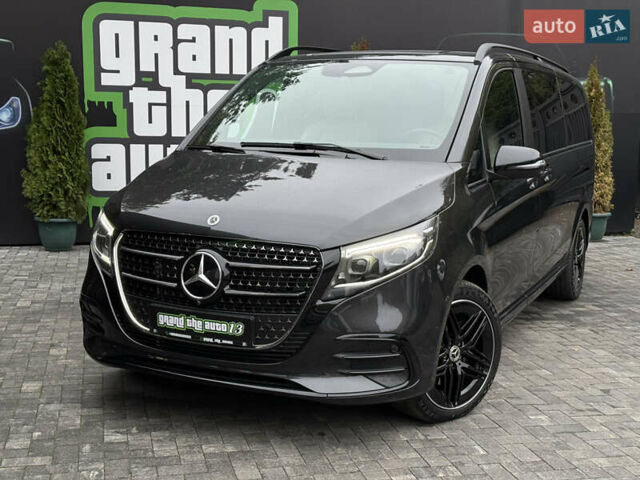 Серый Мерседес В-Класс, объемом двигателя 1.95 л и пробегом 19 тыс. км за 140000 $, фото 3 на Automoto.ua