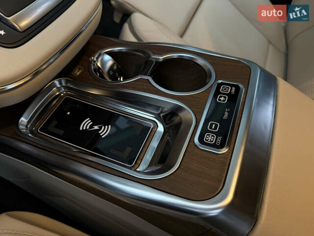 Серый Мерседес В-Класс, объемом двигателя 1.95 л и пробегом 19 тыс. км за 140000 $, фото 22 на Automoto.ua