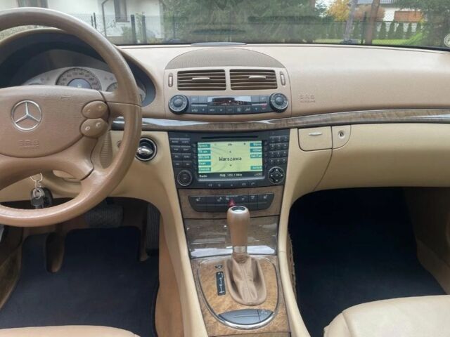 Серый Мерседес В-Класс, объемом двигателя 0 л и пробегом 231 тыс. км за 2300 $, фото 8 на Automoto.ua