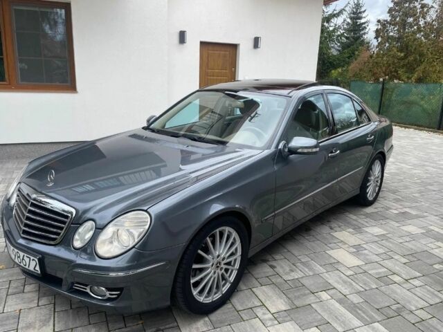 Серый Мерседес В-Класс, объемом двигателя 0 л и пробегом 231 тыс. км за 2300 $, фото 1 на Automoto.ua