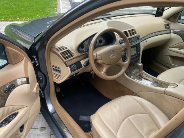 Серый Мерседес В-Класс, объемом двигателя 0 л и пробегом 231 тыс. км за 2300 $, фото 6 на Automoto.ua