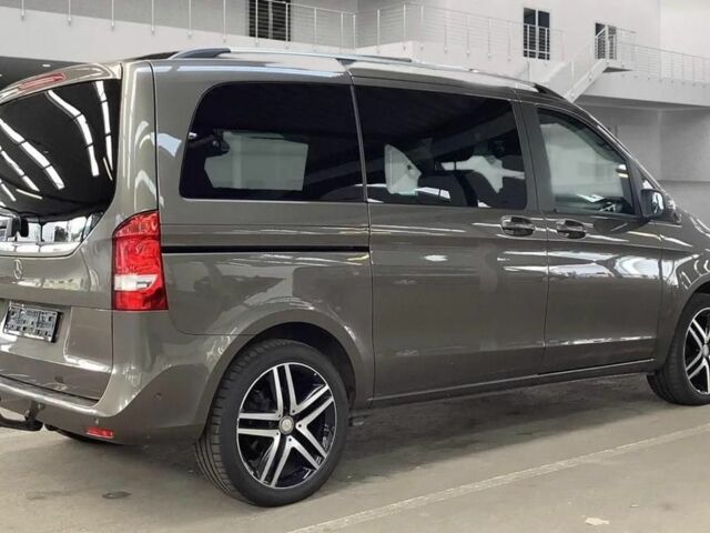 Сірий Мерседес В-Клас, об'ємом двигуна 2.1 л та пробігом 220 тис. км за 36900 $, фото 1 на Automoto.ua