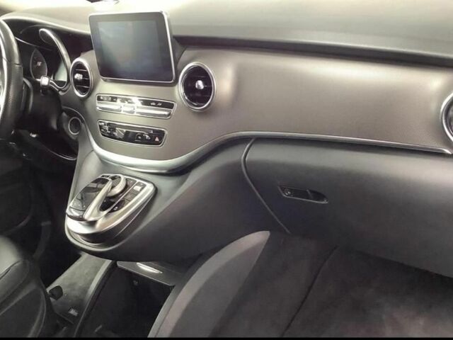 Сірий Мерседес В-Клас, об'ємом двигуна 2.1 л та пробігом 220 тис. км за 36900 $, фото 15 на Automoto.ua