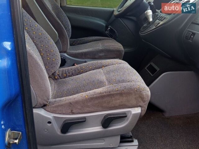 Синий Мерседес В-Класс, объемом двигателя 2.15 л и пробегом 340 тыс. км за 4800 $, фото 11 на Automoto.ua