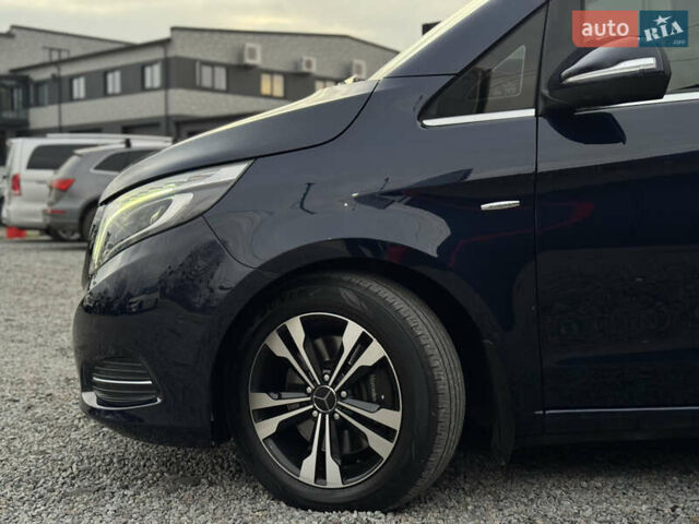 Синий Мерседес В-Класс, объемом двигателя 2.2 л и пробегом 317 тыс. км за 34990 $, фото 15 на Automoto.ua