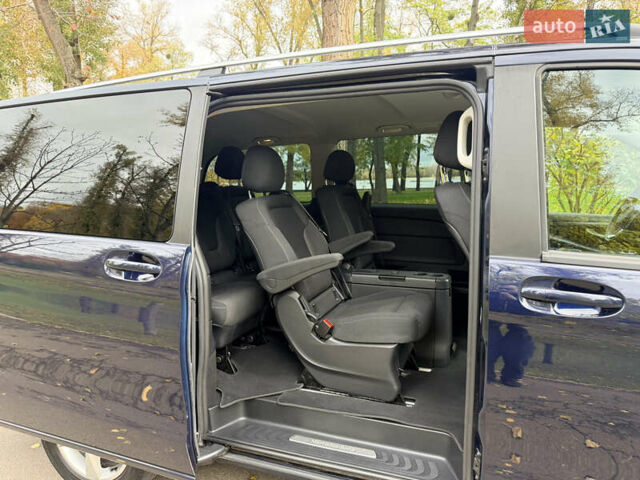 Мерседес В-Класс 2017 в Киеве на Automoto.ua Синий Мерседес В-Класс, объемом двигателя 2.14 л и пробегом 92 тыс. км за 38000 $, фото 20 на Automoto.ua