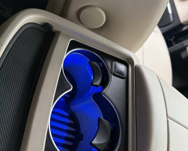 Синий Мерседес В-Класс, объемом двигателя 2.14 л и пробегом 121 тыс. км за 73222 $, фото 50 на Automoto.ua