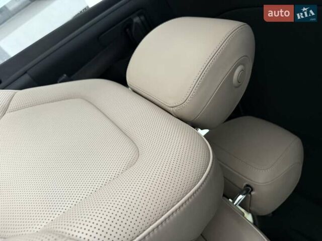 Синий Мерседес В-Класс, объемом двигателя 2.14 л и пробегом 121 тыс. км за 73222 $, фото 83 на Automoto.ua