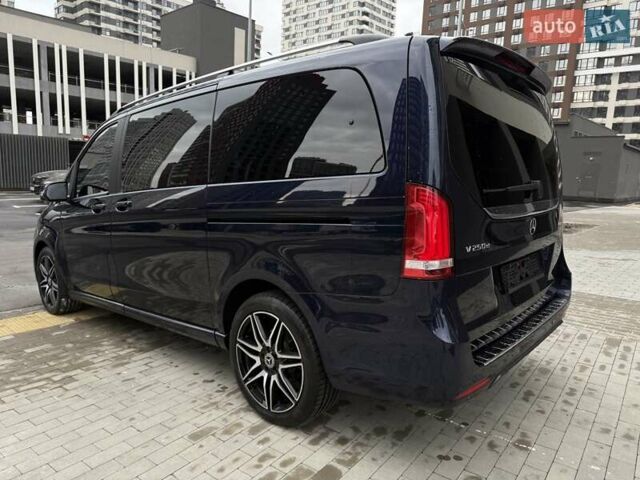 Синий Мерседес В-Класс, объемом двигателя 2.14 л и пробегом 121 тыс. км за 73222 $, фото 24 на Automoto.ua