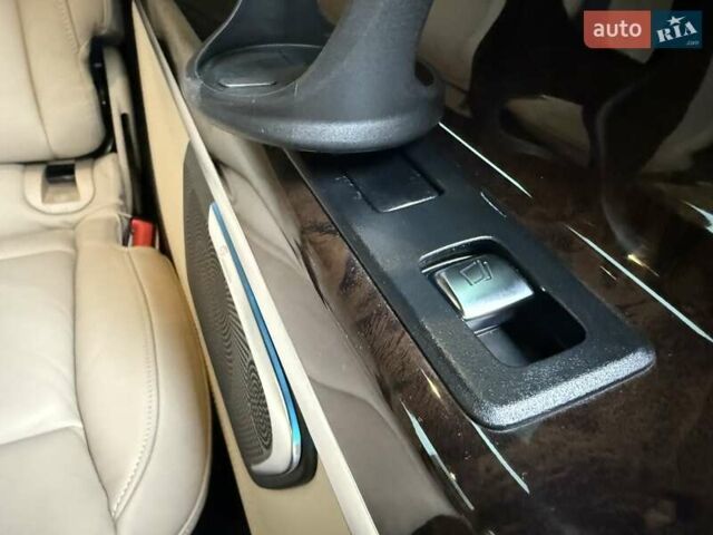 Синий Мерседес В-Класс, объемом двигателя 2.14 л и пробегом 121 тыс. км за 73222 $, фото 54 на Automoto.ua