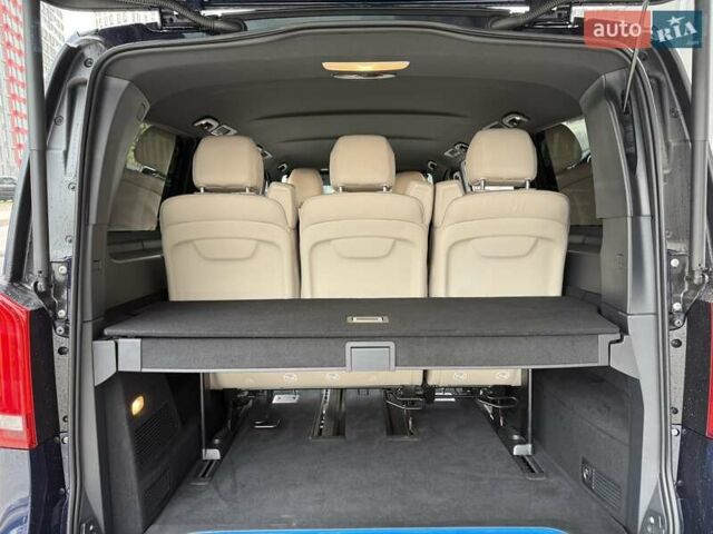 Синий Мерседес В-Класс, объемом двигателя 2.14 л и пробегом 121 тыс. км за 73222 $, фото 1 на Automoto.ua