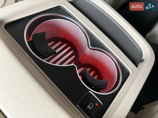 Синий Мерседес В-Класс, объемом двигателя 2.1 л и пробегом 121 тыс. км за 63222 $, фото 77 на Automoto.ua