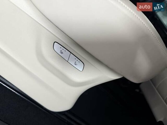 Синий Мерседес В-Класс, объемом двигателя 2.2 л и пробегом 121 тыс. км за 77222 $, фото 48 на Automoto.ua