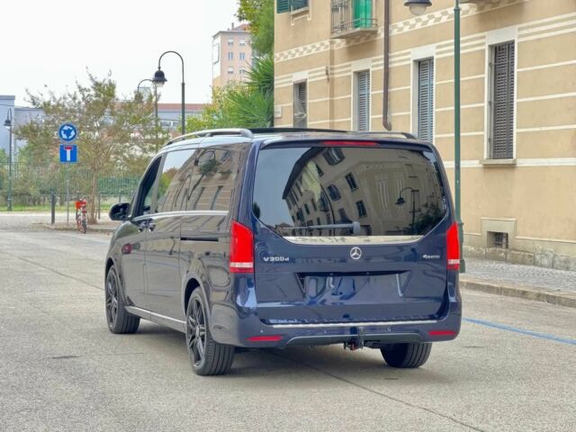 Синій Мерседес В-Клас, об'ємом двигуна 2 л та пробігом 49 тис. км за 31200 $, фото 3 на Automoto.ua