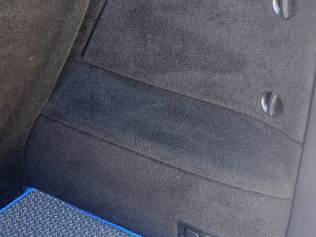 Синій Мерседес В-Клас, об'ємом двигуна 2.1 л та пробігом 109 тис. км за 31000 $, фото 12 на Automoto.ua