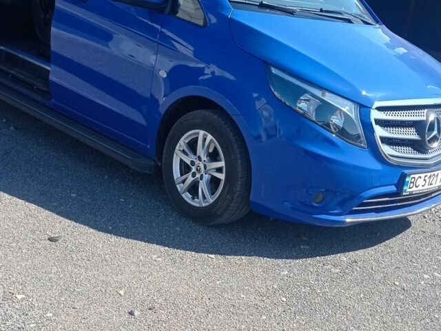 Синій Мерседес В-Клас, об'ємом двигуна 2.1 л та пробігом 109 тис. км за 31000 $, фото 11 на Automoto.ua