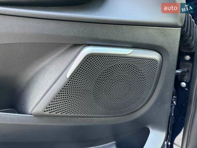 Синий Мерседес В-Класс, объемом двигателя 2 л и пробегом 87 тыс. км за 78900 $, фото 16 на Automoto.ua