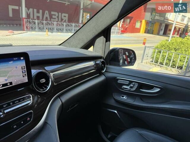 Синий Мерседес В-Класс, объемом двигателя 2 л и пробегом 87 тыс. км за 78900 $, фото 33 на Automoto.ua