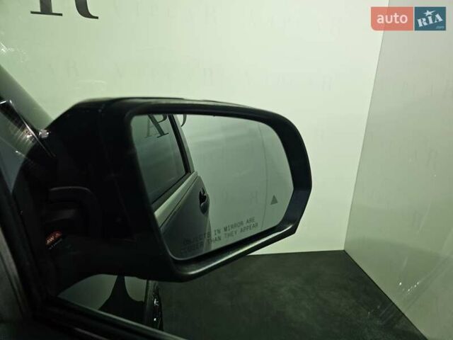 Синий Мерседес В-Класс, объемом двигателя 2 л и пробегом 13 тыс. км за 129999 $, фото 35 на Automoto.ua