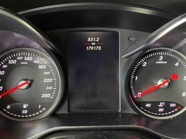 Синий Мерседес В-Класс, объемом двигателя 2.1 л и пробегом 196 тыс. км за 36500 $, фото 13 на Automoto.ua