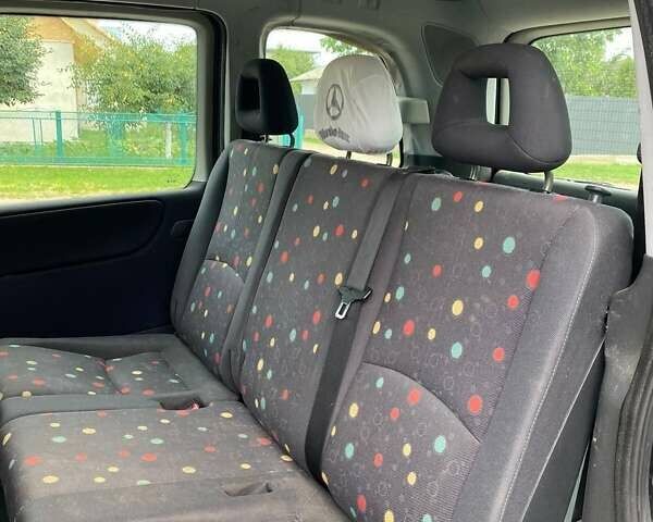 Черный Мерседес Ванео, объемом двигателя 1.9 л и пробегом 300 тыс. км за 2900 $, фото 7 на Automoto.ua