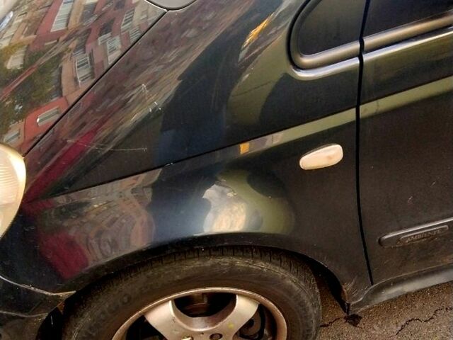 Черный Мерседес Ванео, объемом двигателя 1.9 л и пробегом 155 тыс. км за 4500 $, фото 7 на Automoto.ua