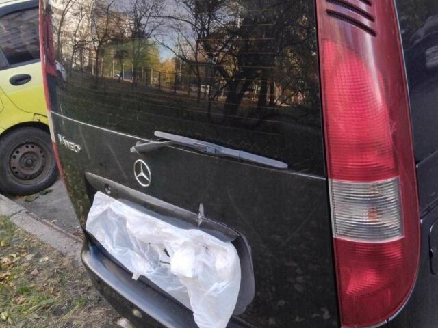 Черный Мерседес Ванео, объемом двигателя 1.9 л и пробегом 155 тыс. км за 4000 $, фото 1 на Automoto.ua