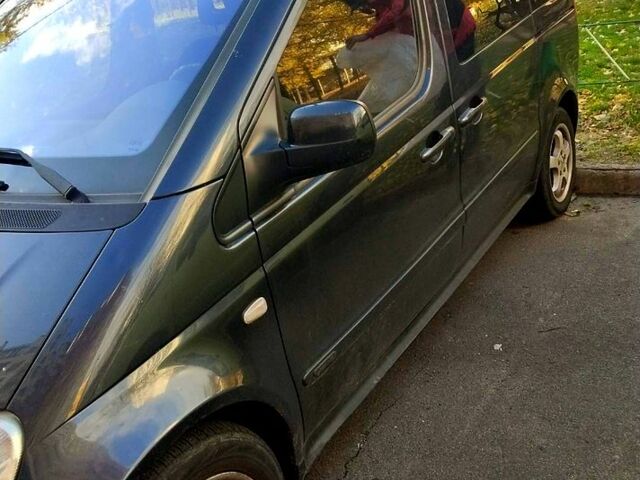 Черный Мерседес Ванео, объемом двигателя 1.9 л и пробегом 155 тыс. км за 4500 $, фото 3 на Automoto.ua