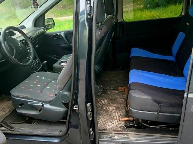 Мерседес Ванео 2003 у Чернігові на Automoto.ua Чорний Мерседес Ванео, об'ємом двигуна 1.6 л та пробігом 300 тис. км за 3500 $, фото 3 на Automoto.ua