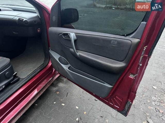 Красный Мерседес Ванео, объемом двигателя 1.7 л и пробегом 284 тыс. км за 4900 $, фото 12 на Automoto.ua