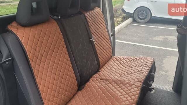 Серый Мерседес Ванео, объемом двигателя 1.69 л и пробегом 170 тыс. км за 4200 $, фото 12 на Automoto.ua