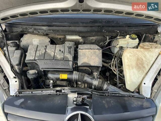 Мерседес Ванео 2002 в Жмеренке на Automoto.ua Серый Мерседес Ванео, объемом двигателя 1.6 л и пробегом 235 тыс. км за 4000 $, фото 16 на Automoto.ua