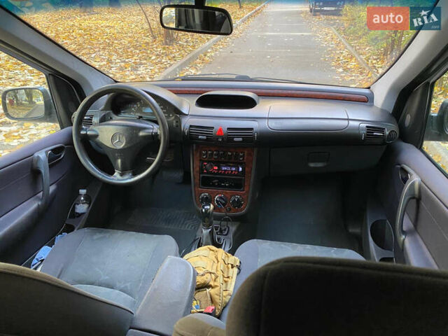 Серый Мерседес Ванео, объемом двигателя 1.9 л и пробегом 309 тыс. км за 4300 $, фото 5 на Automoto.ua