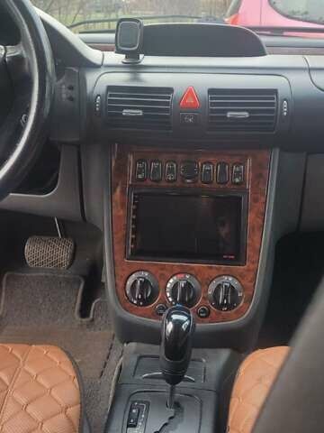 Серый Мерседес Ванео, объемом двигателя 1.69 л и пробегом 170 тыс. км за 4200 $, фото 17 на Automoto.ua