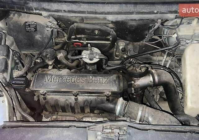 Серый Мерседес Ванео, объемом двигателя 1.7 л и пробегом 220 тыс. км за 2800 $, фото 8 на Automoto.ua