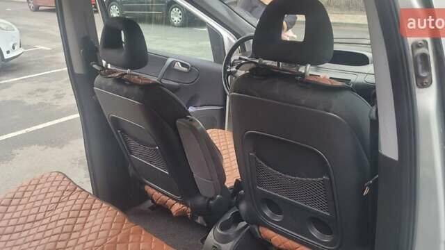 Серый Мерседес Ванео, объемом двигателя 1.69 л и пробегом 170 тыс. км за 4200 $, фото 18 на Automoto.ua