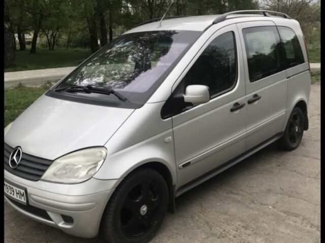 Серый Мерседес Ванео, объемом двигателя 1.6 л и пробегом 202 тыс. км за 4000 $, фото 6 на Automoto.ua