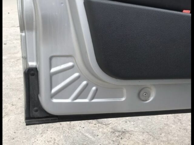 Серый Мерседес Ванео, объемом двигателя 1.6 л и пробегом 202 тыс. км за 4000 $, фото 1 на Automoto.ua