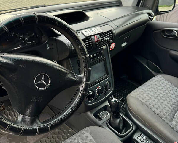 Сірий Мерседес Ванео, об'ємом двигуна 1.7 л та пробігом 350 тис. км за 5200 $, фото 9 на Automoto.ua