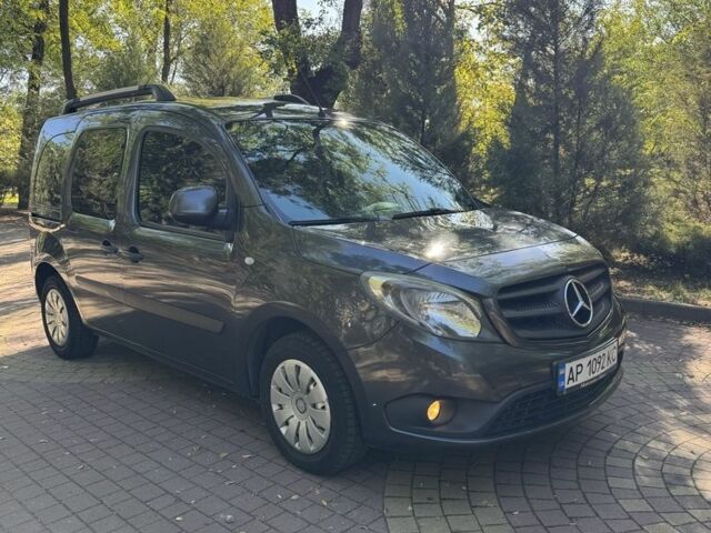 Сірий Мерседес Ванео, об'ємом двигуна 1.5 л та пробігом 215 тис. км за 11000 $, фото 7 на Automoto.ua